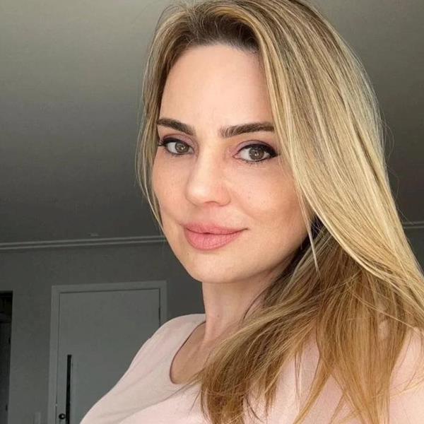 SAMANTHA